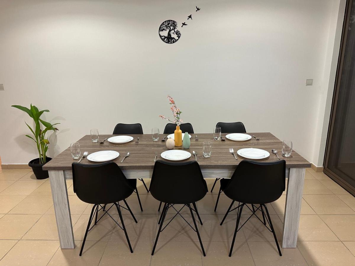 Moonlight Hostel Jbr - 2Min Walk To Jbr Beach - Gym - 2Min Metro Station - Poll Dubai Exteriör bild