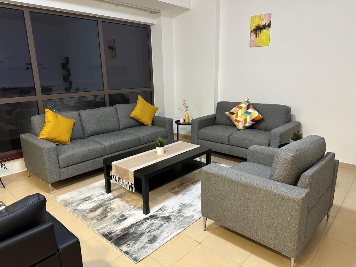 Moonlight Hostel Jbr - 2Min Walk To Jbr Beach - Gym - 2Min Metro Station - Poll Dubai Exteriör bild