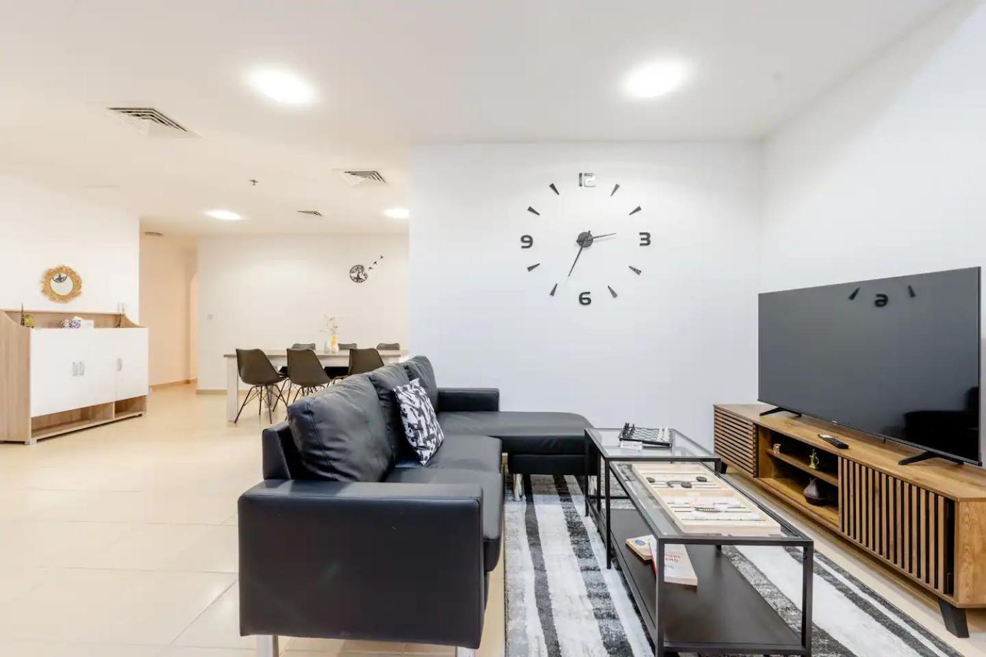 Moonlight Hostel Jbr - 2Min Walk To Jbr Beach - Gym - 2Min Metro Station - Poll Dubai Exteriör bild