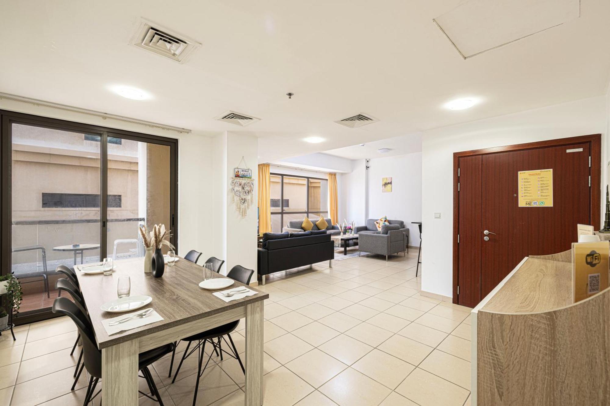 Moonlight Hostel Jbr - 2Min Walk To Jbr Beach - Gym - 2Min Metro Station - Poll Dubai Exteriör bild